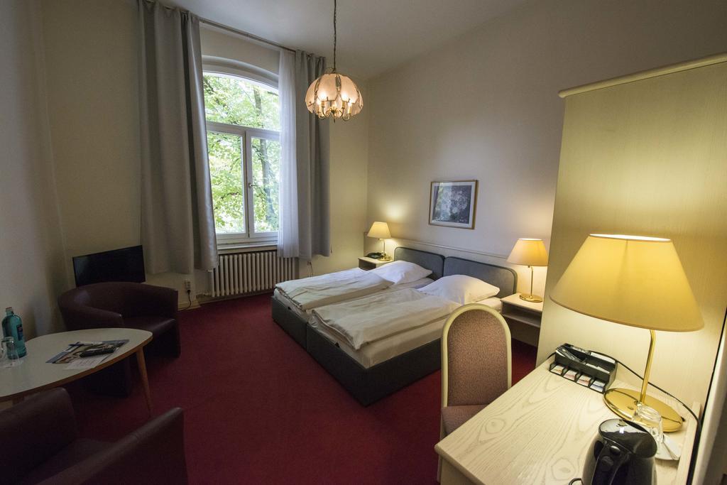 Hotel Rheinland Bonn - Bad Godesberg Exterior foto